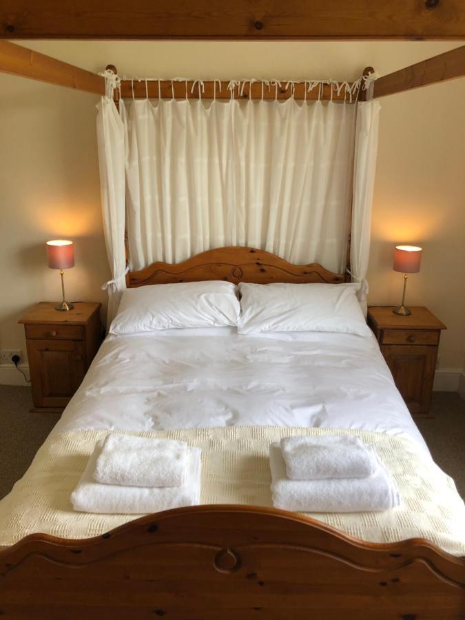 Giltar Grove Country House 滕比 外观 照片