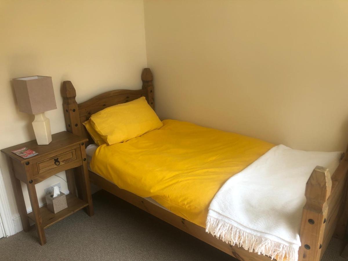 Giltar Grove Country House 滕比 外观 照片